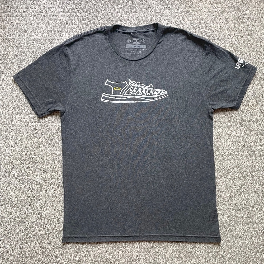 Keen Footwear Uneek Shoe Graphic T-Shirt In Dark Charcoal Heather In Size Large
